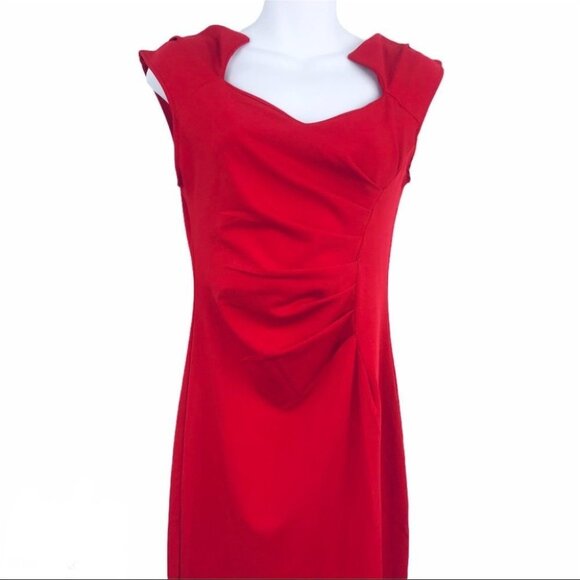 Elegant Red Midi Dress - Picture 4 of 12